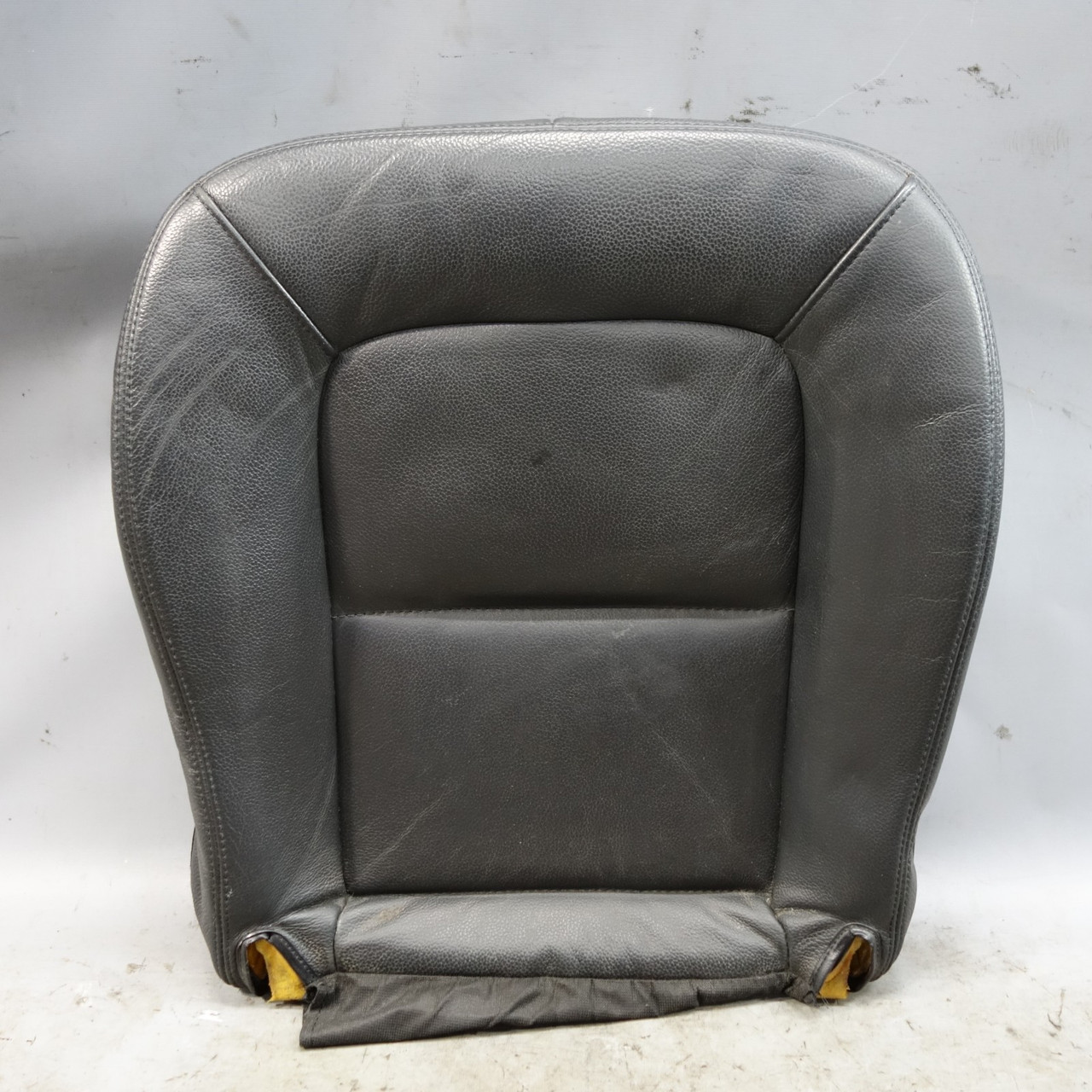 01-02 BMW Z3 Roadster Front Seat Bottom Black Classic Leather OEM 01-02 BMW Z3 Roadster Front Seat Bottom Black Classic Leather OEM
