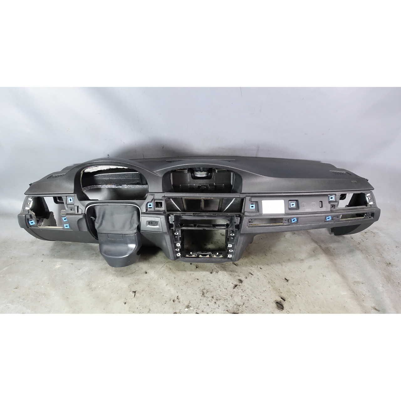 06-11 BMW E90 E92 3-Series Interior Dashboard Double Hump Black Navigation OEM 06-11 BMW E90 E92 3-Series Interior Dashboard Double Hump Black Navigation OEM
