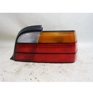 1992-1999 BMW E36 3-Series 6cyl Coupe Right Rear Tail Light Missing Socket OEM