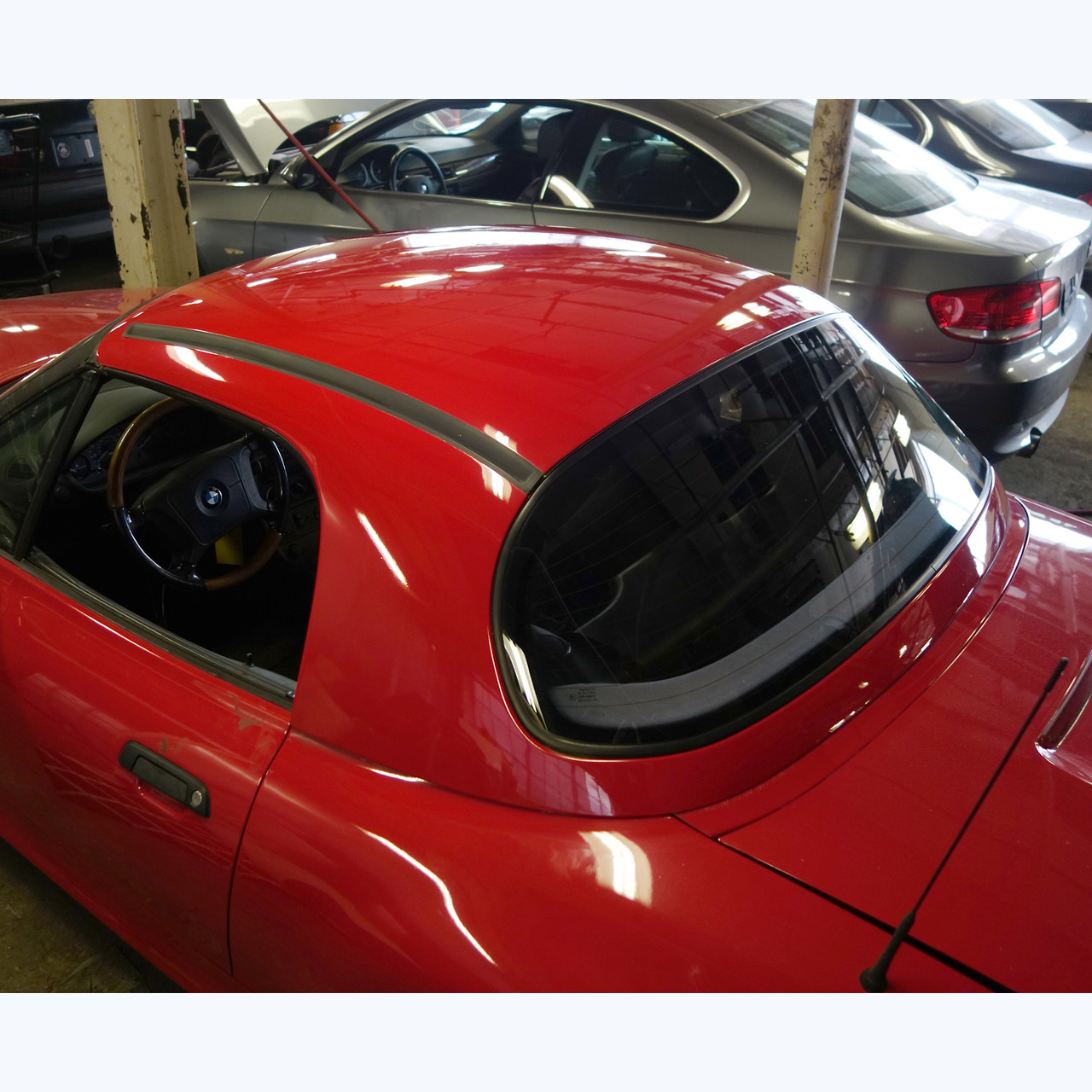 1996-2002 BMW Z3 Roadster Convertible Hardtop Roof Assembly Hellrot Red OEM 1996-2002 BMW Z3 Roadster Convertible Hardtop Roof Assembly Hellrot Red OEM