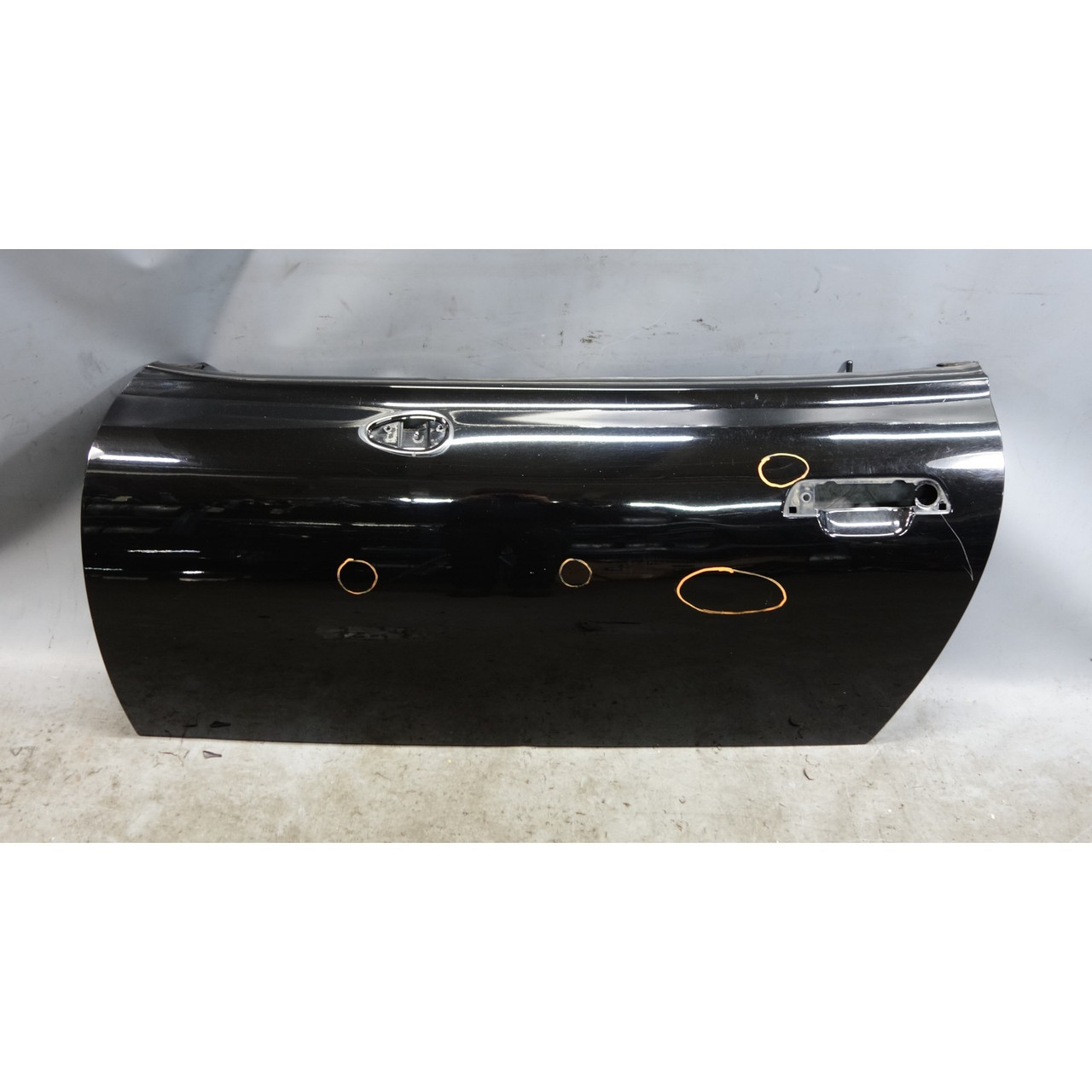 1996-2002 BMW Z3 Roadster Coupe Left Outside Door Shell Frame Black 2 OEM 1996-2002 BMW Z3 Roadster Coupe Left Outside Door Shell Frame Black 2 OEM