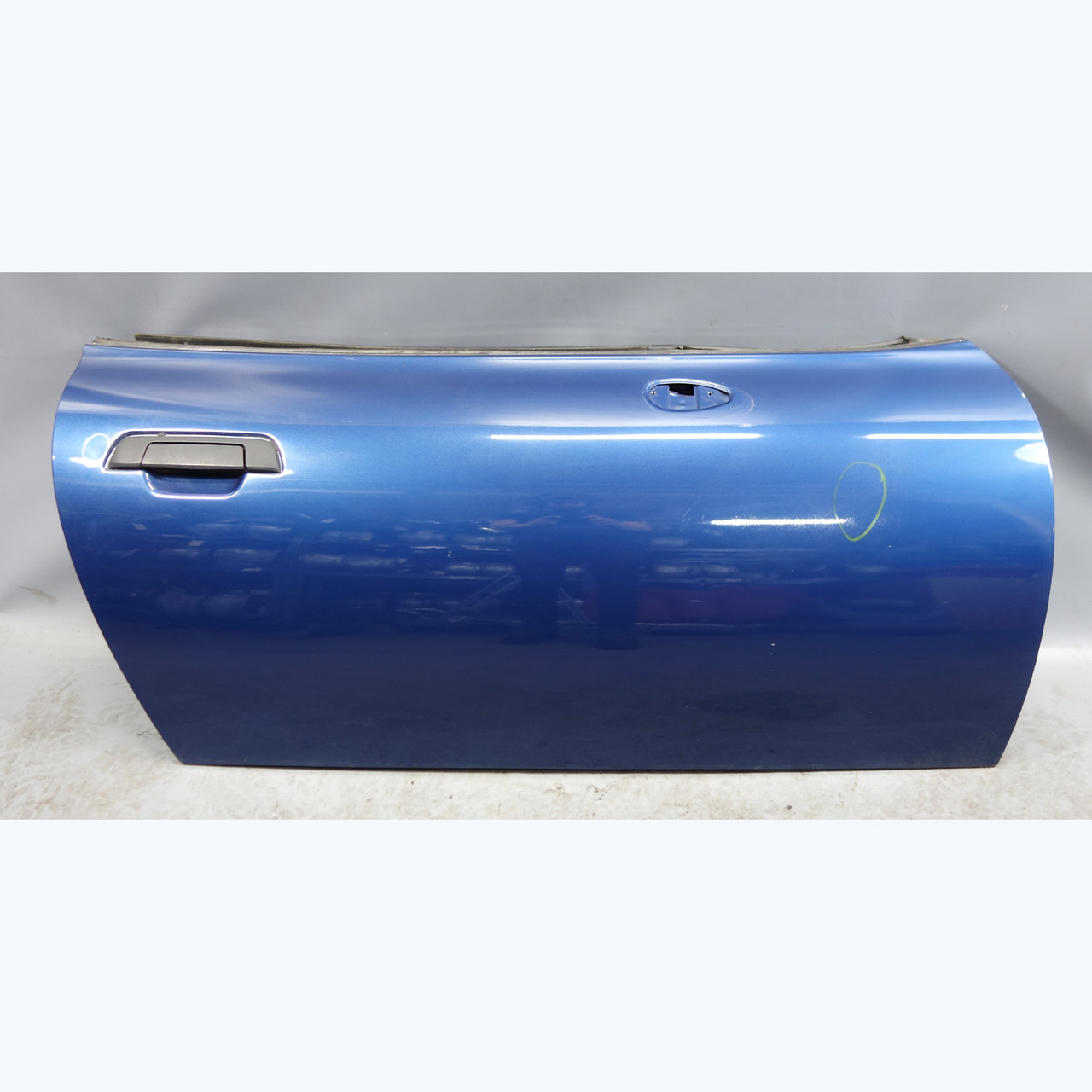 1996-2002 BMW Z3 Roadster Coupe Right Exterior Door Shell Bare Topaz Blue OEM 1996-2002 BMW Z3 Roadster Coupe Right Exterior Door Shell Bare Topaz Blue OEM