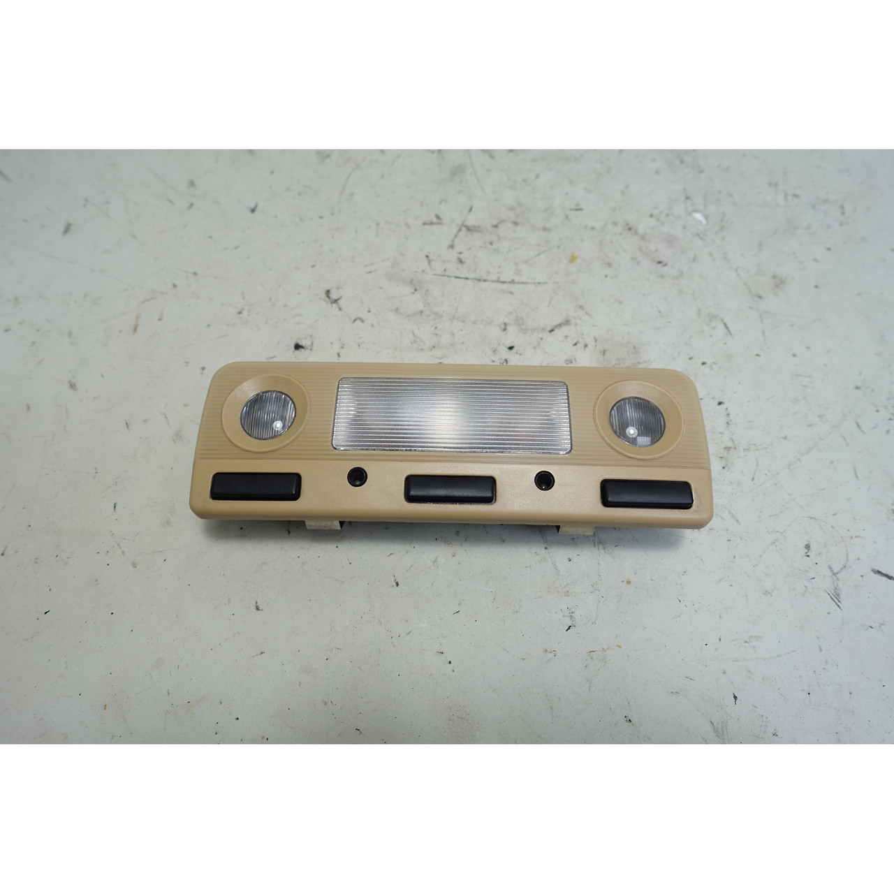 1996-2003 BMW E38 740 E39 5-Series Front Ceiling Map Light Sand Beige OEM 1996-2003 BMW E38 740 E39 5-Series Front Ceiling Map Light Sand Beige OEM