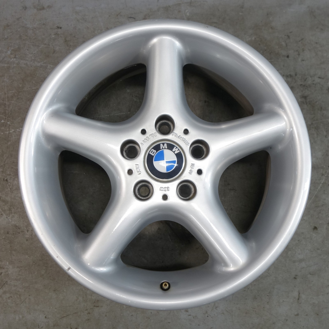 1998-2002 BMW Z3 E36 3-Series 17x7.5 Style 18 Front 5-Spoke Wheel RARE OEM 1998-2002 BMW Z3 E36 3-Series 17x7.5 Style 18 Front 5-Spoke Wheel RARE OEM