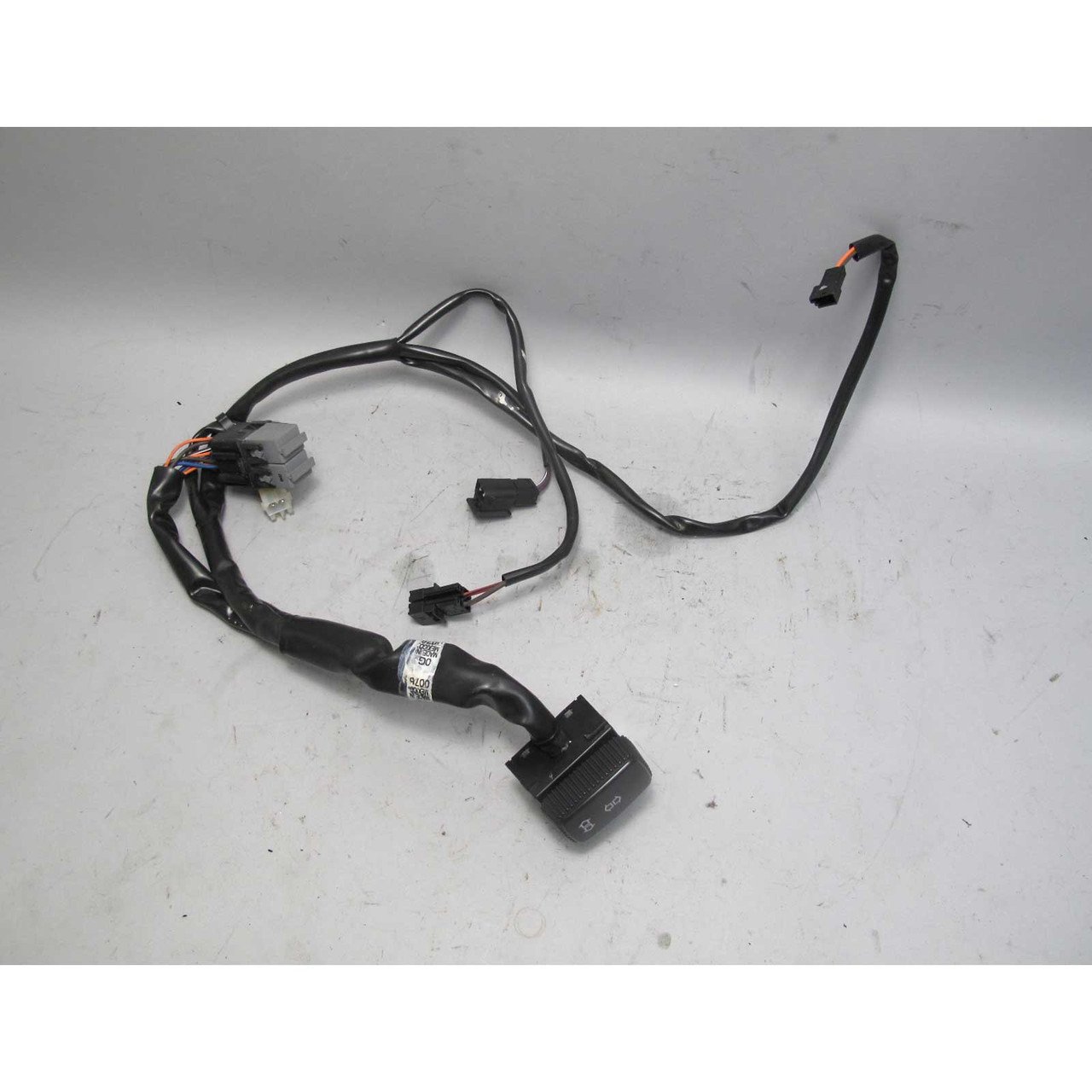 1998-2002 BMW Z3 Roadster Coupe Factory Right Sports Seat Adjustment Switch OEM 1998-2002 BMW Z3 Roadster Coupe Factory Right Sports Seat Adjustment Switch OEM