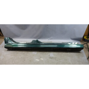 2000-2003 BMW E39 5-Series Right Side Skirt Rocker Panel Chop Green OEM