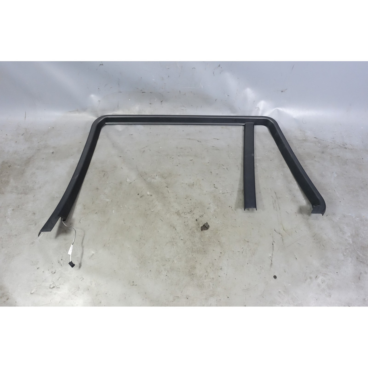 2000-2005 BMW E46 3-Series Touring Wagon Right Rear Door Upper Cover Trim OEM 2000-2005 BMW E46 3-Series Touring Wagon Right Rear Door Upper Cover Trim OEM