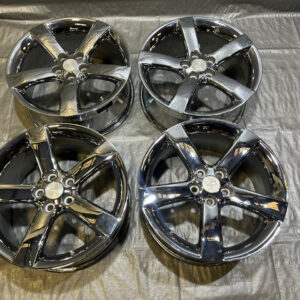 2006-2009 Pontiac Solstice 18x8" Wheels Rims / Chrome / Set of 4 / *Minor Bend* PS071