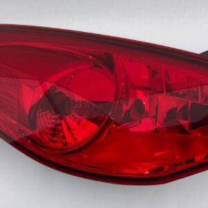 2006-2009 Pontiac Solstice Convertible Driver Tail Light / PS071