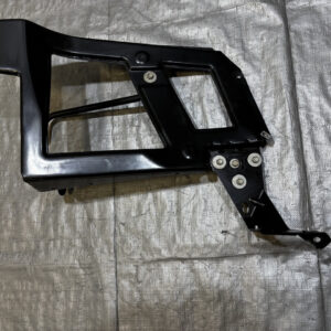 2006-2009 Pontiac Solstice GXP Driver Front Bumper Mounting Bracket / Brace / PS074