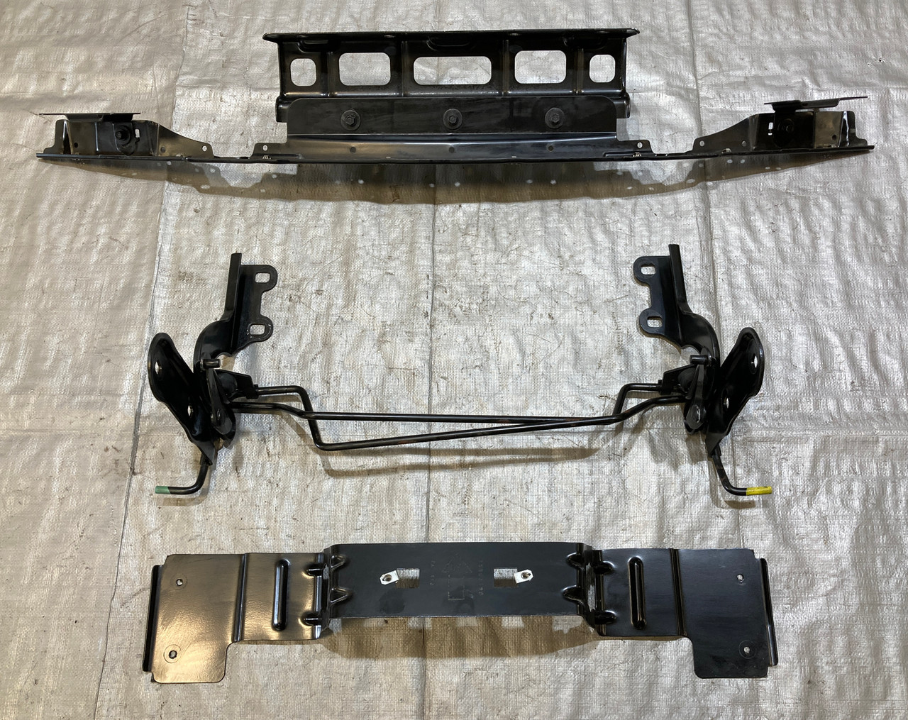 2006-2009 Pontiac Solstice Rear Deck Lid Hinge / Trunk Bracket / PS074 2006-2009 Pontiac Solstice Rear Deck Lid Hinge / Trunk Bracket / PS074