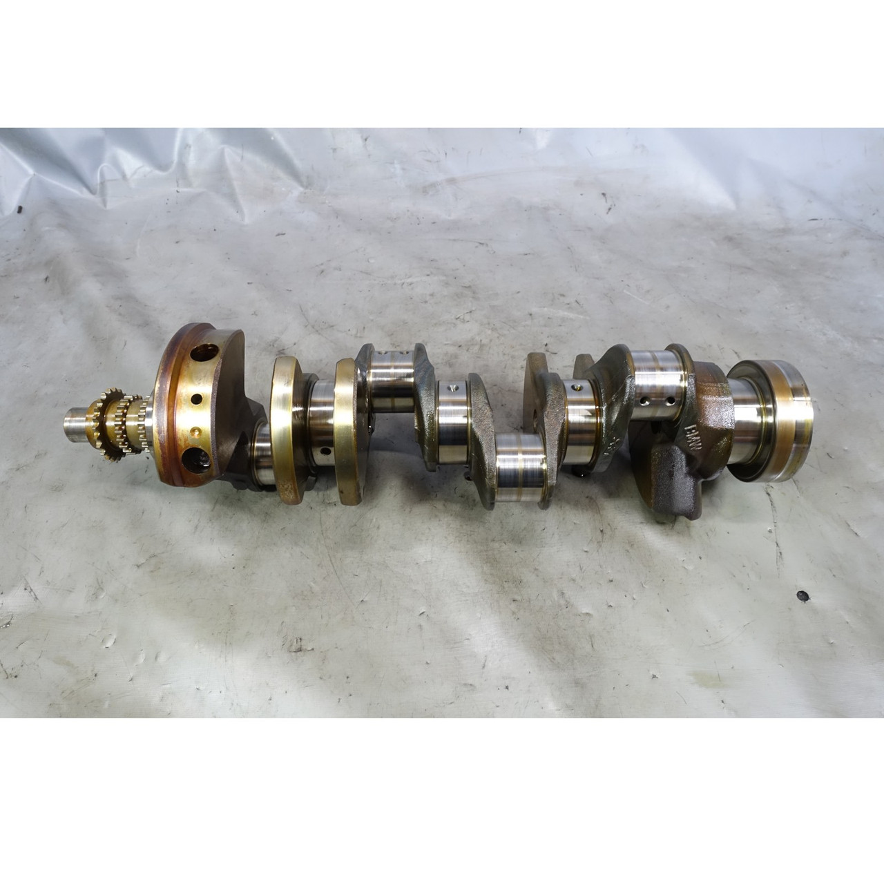 2006-2010 BMW E60 550i E63 650i E65 V8 N62TU N62N Engine Crankshaft OEM 2006-2010 BMW E60 550i E63 650i E65 V8 N62TU N62N Engine Crankshaft OEM