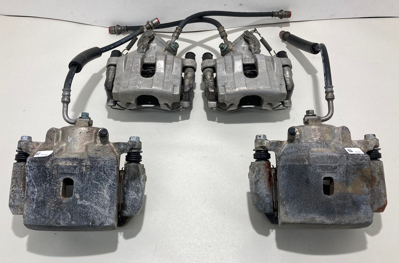 2006-2010 Saturn Sky / Pontiac Solstice OEM Brake Calipers / Set of 4 / 9k PS070 2006-2010 Saturn Sky / Pontiac Solstice OEM Brake Calipers / Set of 4 / 9k PS070