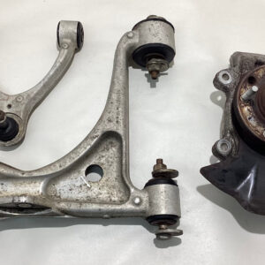 2006-2010 Saturn Sky / Pontiac Solstice Passenger Front Spindle Hub w/ Control Arms / 73K PS072