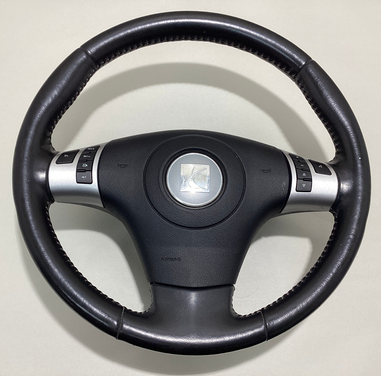 2007-2009 Saturn Sky Black leather Steering Wheel w/ Airbag / PS061 2007-2009 Saturn Sky Black leather Steering Wheel w/ Airbag / PS061