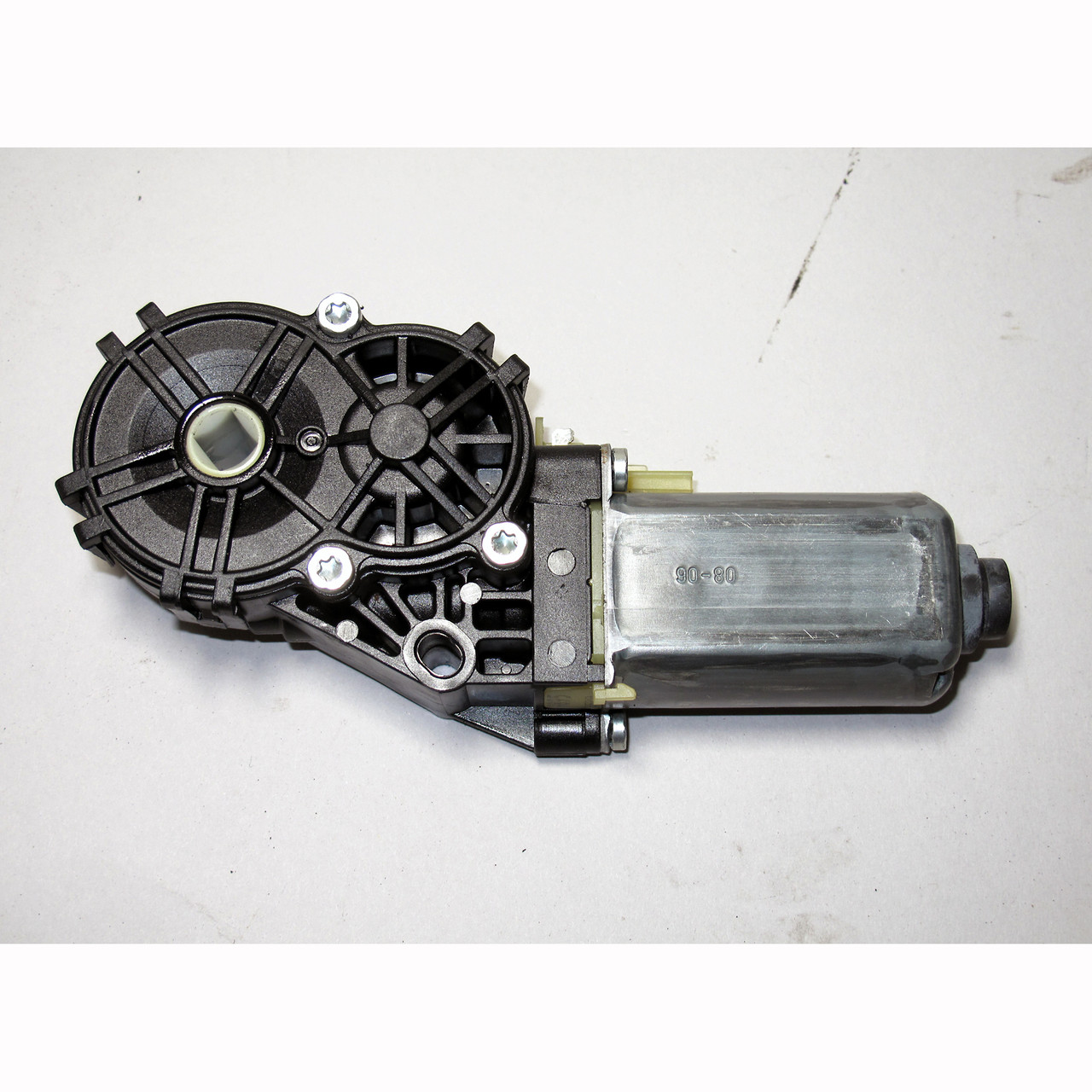 2007-2012 BMW E93 Folding Convertible Hardtop Front Locking Latch Drive Motor OE 2007-2012 BMW E93 Folding Convertible Hardtop Front Locking Latch Drive Motor OE