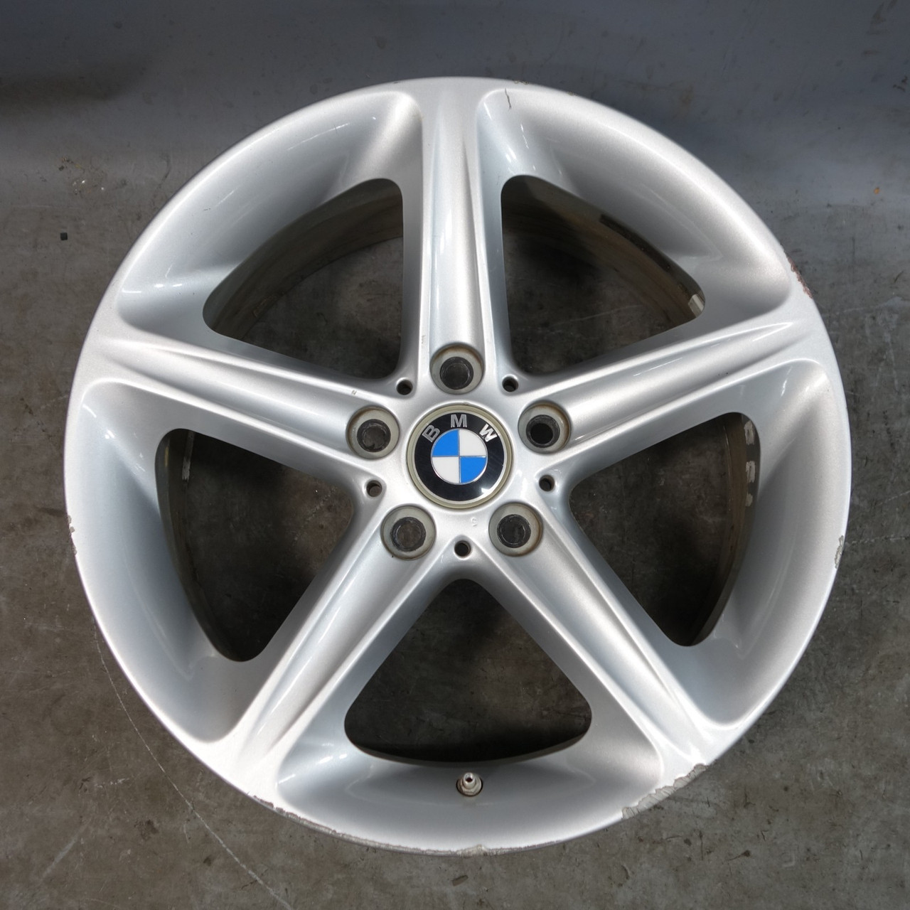 2008-2013 BMW E82 E88 1-Series 18x8.5 Rear Wheel Style 264 Star-Spoke Rim OEM 2008-2013 BMW E82 E88 1-Series 18x8.5 Rear Wheel Style 264 Star-Spoke Rim OEM