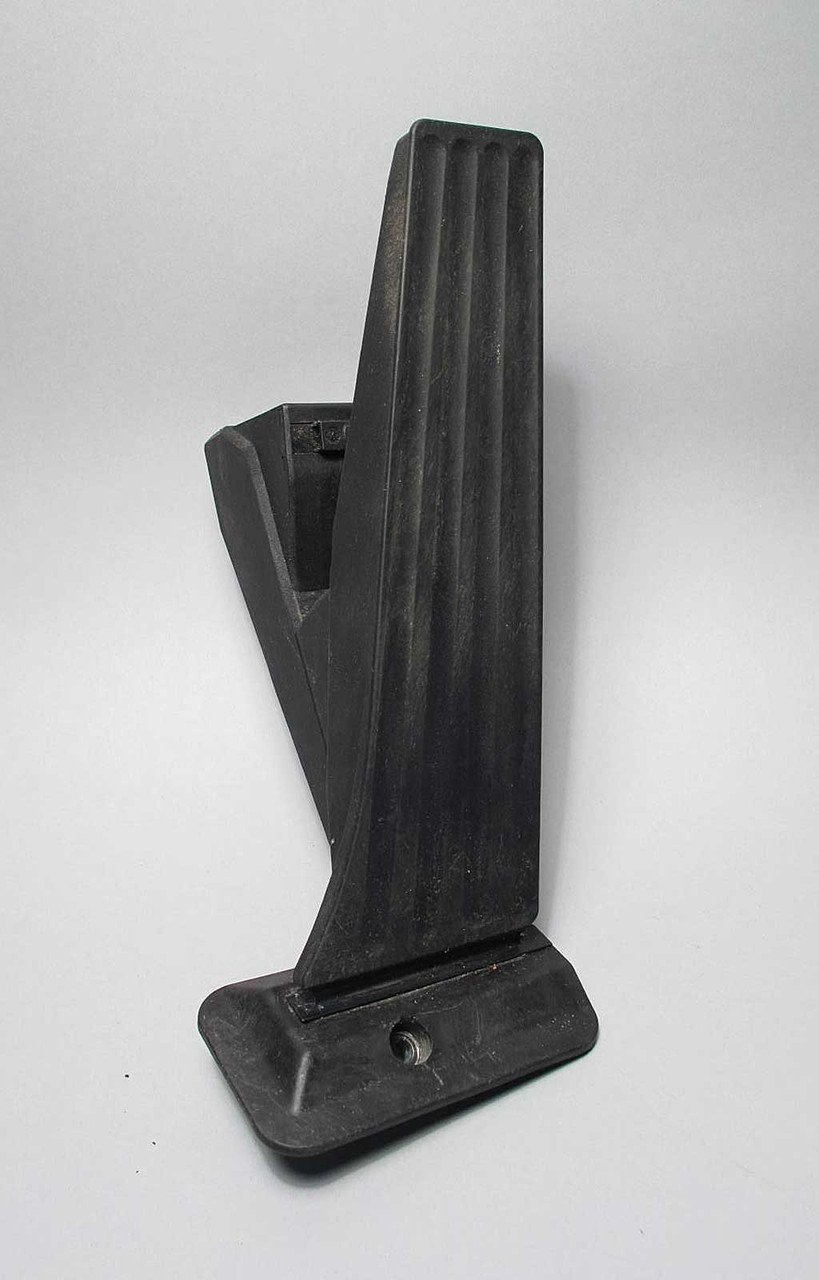 BMW 2004-2012 Gas Accelerator Pedal Auto SMG DCT Transmission E60 E90 Z4 F01 BMW 2004-2012 Gas Accelerator Pedal Auto SMG DCT Transmission E60 E90 Z4 F01
