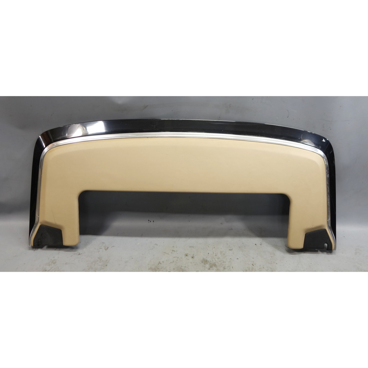 BMW E30 3-Series Convertible Compartment Lid Tonneau Cover Black Beige OEM BMW E30 3-Series Convertible Compartment Lid Tonneau Cover Black Beige OEM
