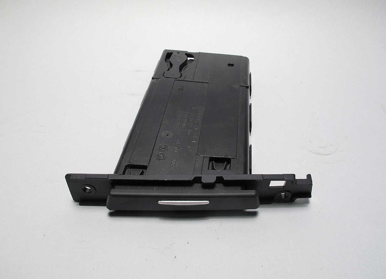 BMW E90 3-Series Right Front Passenger Dashboard Cup Holder Black Chrome 2006-13 BMW E90 3-Series Right Front Passenger Dashboard Cup Holder Black Chrome 2006-13