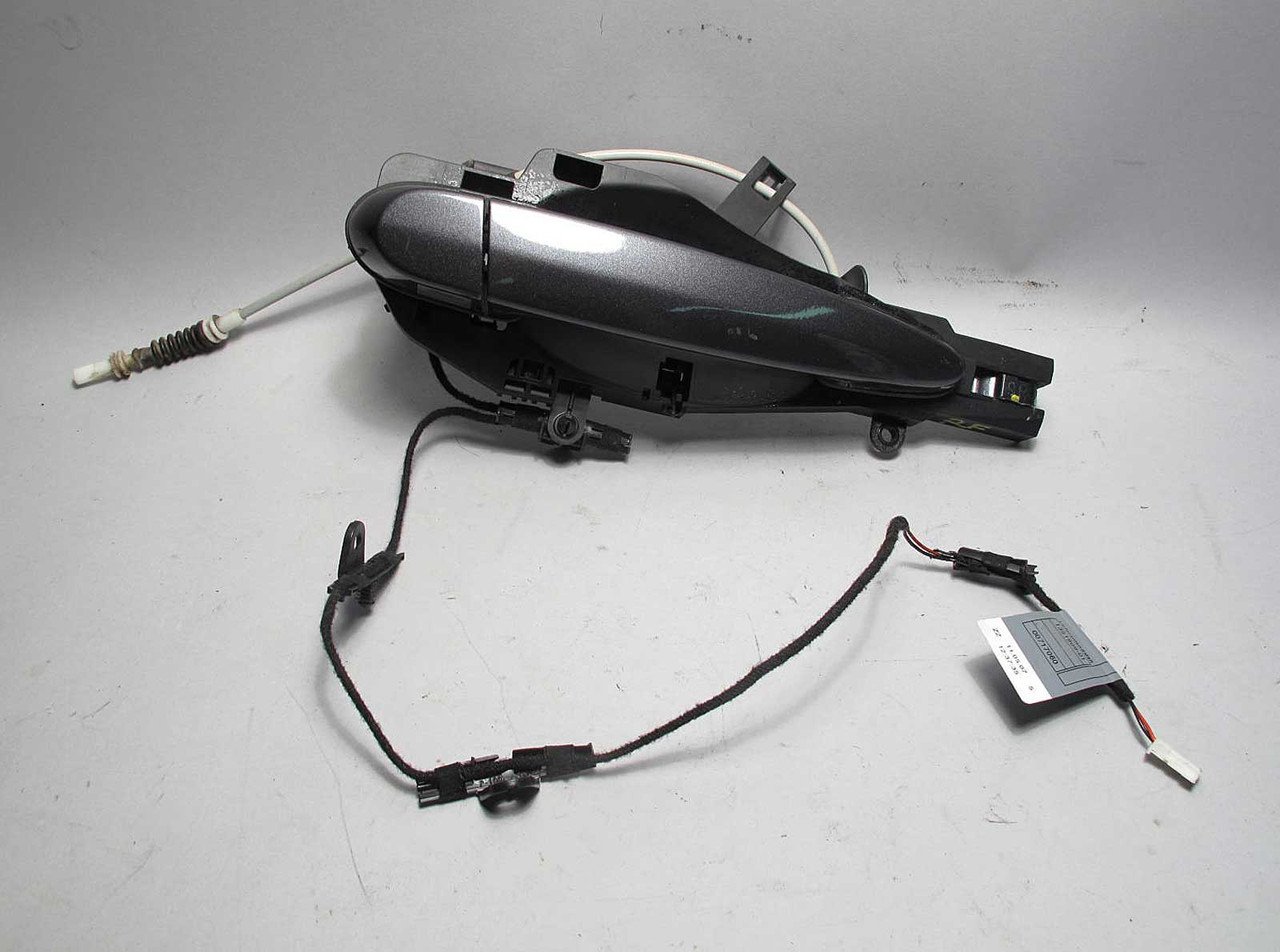 BMW E90 E92 3-Series Right Front Passenger Exterior Door Handle w Light Graphite BMW E90 E92 3-Series Right Front Passenger Exterior Door Handle w Light Graphite