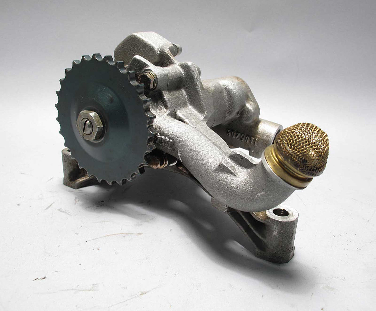 BMW S54 3.2L 6-Cyl ///M Early Engine Oil Pump w Gear 2001-2004 E46 M3 Z3 OE USED BMW S54 3.2L 6-Cyl ///M Early Engine Oil Pump w Gear 2001-2004 E46 M3 Z3 OE USED