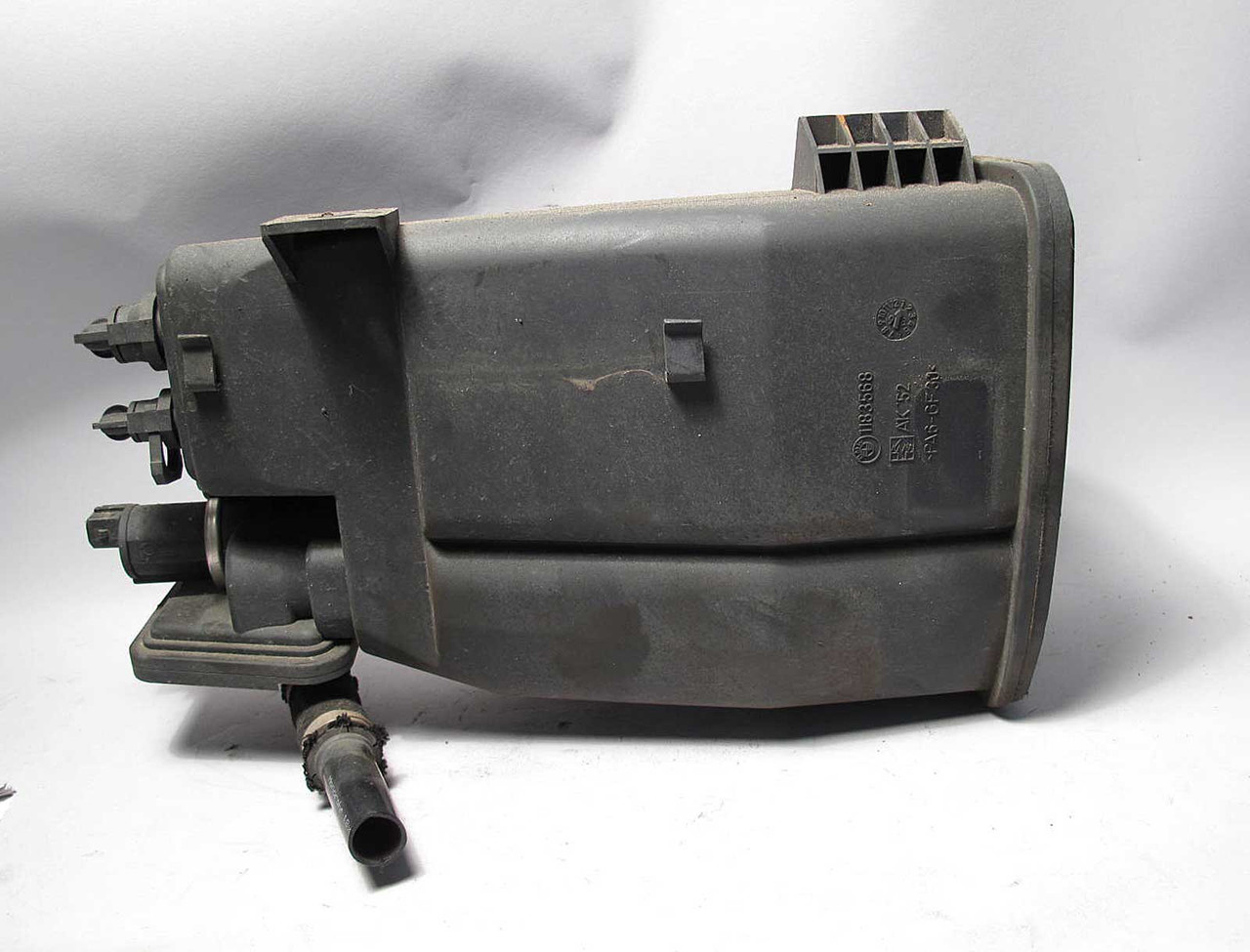 BMW Z3 Roadster Emission EVAP Charcoal Activated Carbon Filter w Valve 1997-1998 BMW Z3 Roadster Emission EVAP Charcoal Activated Carbon Filter w Valve 1997-1998