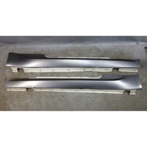 Damaged 06-10 BMW E63 E64 M6 Side Skirt Rocker Pair Wrapped Grey Over White OEM