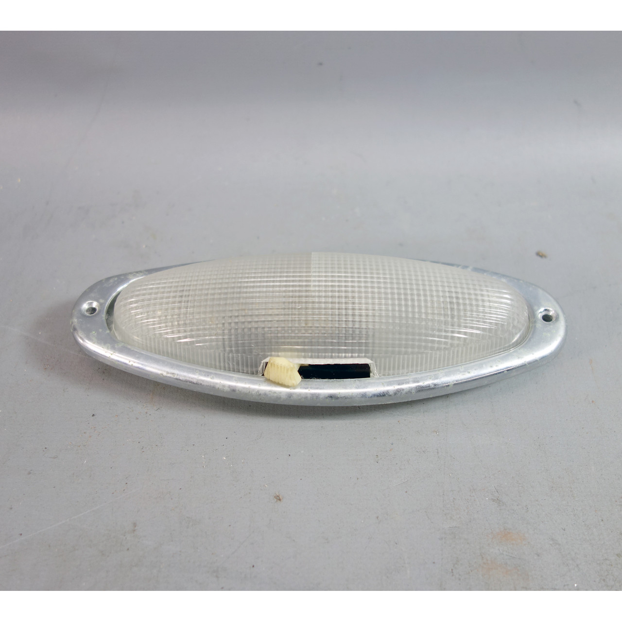 Damaged 1967-1980 BMW 114 E3 E9 E21 Center Dome Map Light OEM Damaged 1967-1980 BMW 114 E3 E9 E21 Center Dome Map Light OEM