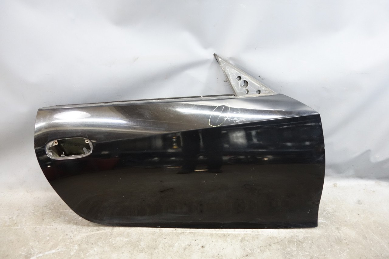 Damaged 2003-2008 BMW Z4 Coupe Roadster Right Passenger Door Shell Black OEM Damaged 2003-2008 BMW Z4 Coupe Roadster Right Passenger Door Shell Black OEM
