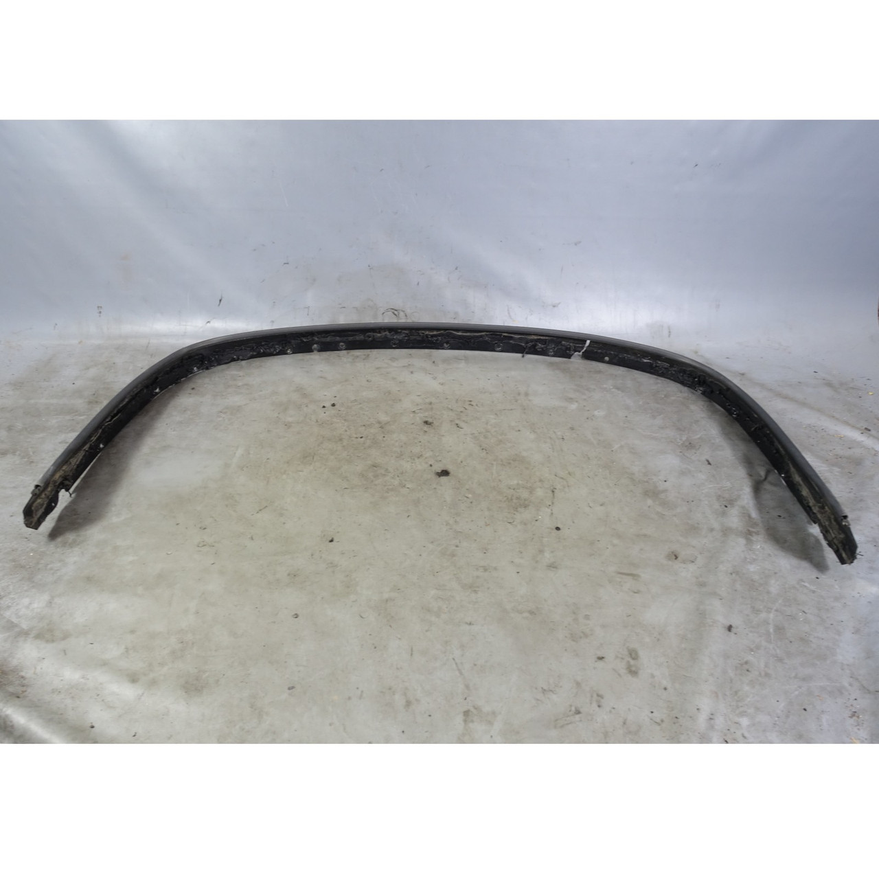 Damaged BMW Z3 Roadster Converitble Top Rear Sealing Frame 1996-2002 OEM Damaged BMW Z3 Roadster Converitble Top Rear Sealing Frame 1996-2002 OEM