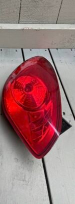 Pontiac solstice right taillight - Image 2